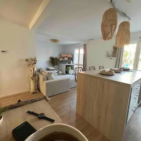 Ivissa Cosy Calme Y Confortable Villa